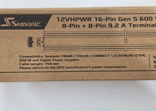 novy-seasonic-12vhpwr-12v-2x6-16pin-gpu-kabel-biely-big-2