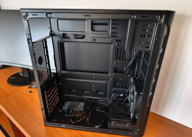 pocitacova-skrinka-natec-atx-usb3-1x-arctic-120mm-vent-big-2