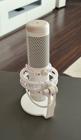 mikrofon-hyperx-quadcast-s-vo-verzii-whitergb-big-2