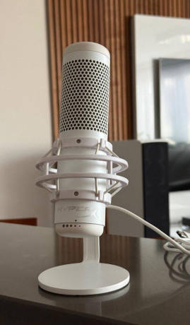 mikrofon-hyperx-quadcast-s-vo-verzii-whitergb-big-4