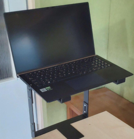 podstavec-pod-notebook-big-0