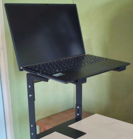 podstavec-pod-notebook-big-1