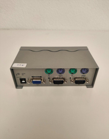 m044-keysonic-ic712i-kvm-switch-2-pc-big-1