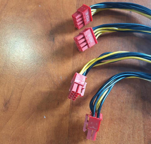 4x-redukcia-z-6pin-pcie-na-8pin-pcie-10-cm-big-2