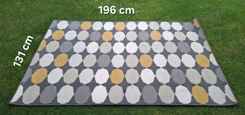 predam-koberec-196x131-cm-big-0