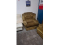 darujem-dve-kresla-small-2