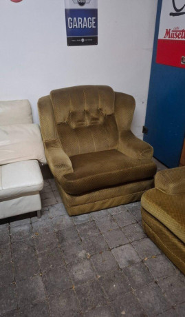 darujem-dve-kresla-big-2