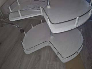 ikea-utrusta-otocne-policky