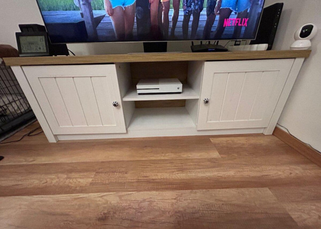 komoda-pod-tv-big-0