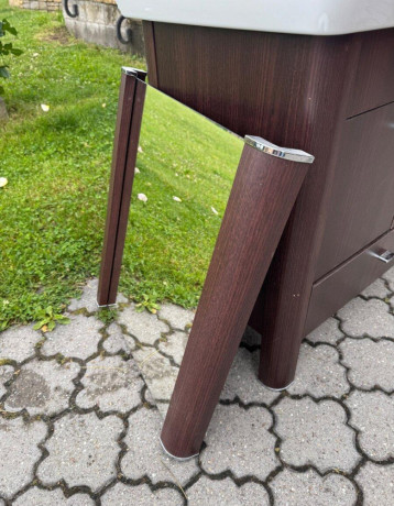 umyvadlova-skrinka-so-zrkadlom-80-cm-big-3