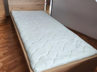 postel-90x200-s-matracom-a-rostom-ako-nova