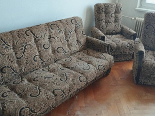 sedacia-suprava-rozkladacia-pohovka-a-dve-kresla