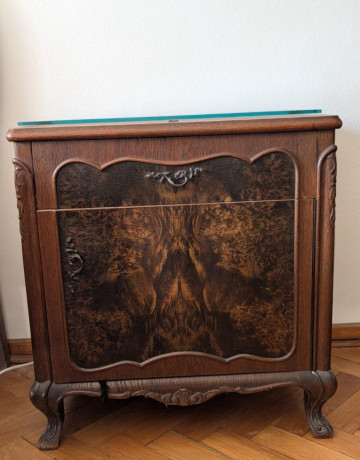starozitna-art-deco-spalna-big-4
