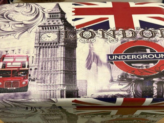 england-sediaca-truhlica-s-uloznym-priestorom