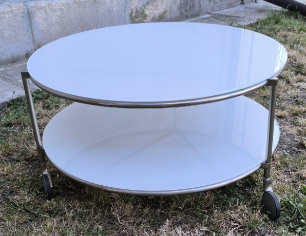 skleneny-dozajnovy-konferencny-stolik-priemer-90-cm-big-0