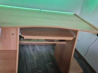 pc-stolik