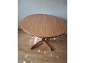 predam-okruhly-rozkladaci-stol-small-0