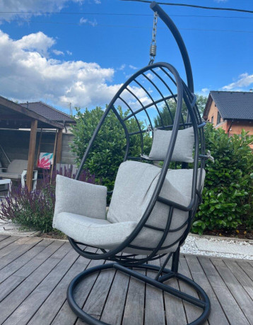 zavesne-kreslo-gardin-big-0