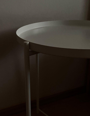 stolik-ikea-gladom-big-1