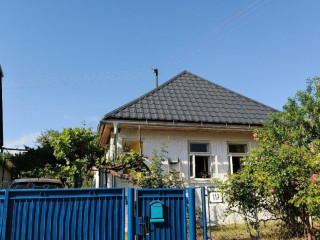 predam-rozpravkovy-domcek