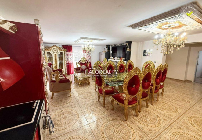 halo-reality-predaj-rodinny-dom-orechova-poton-big-3