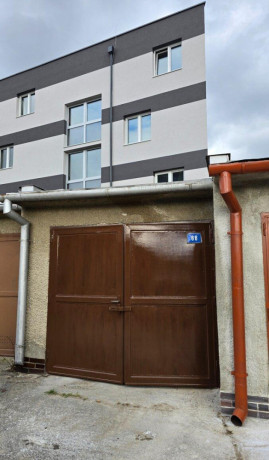 garaz-s-montaznou-jamou-v-trencine-noviny-big-2