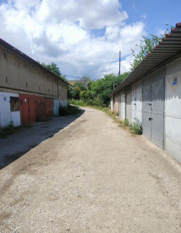 predaj-garaze-na-krakowskej-ul-zelezniky-big-2