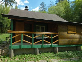 rekreacna-chata-v-lokalite-pod-jedlovinou-varin-zilina