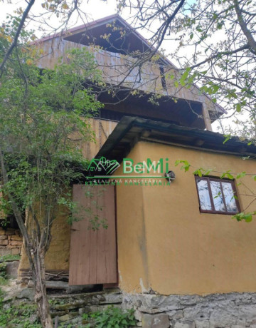 rekreacna-chalupa-kolarovice-okres-bytca-351m2-big-1