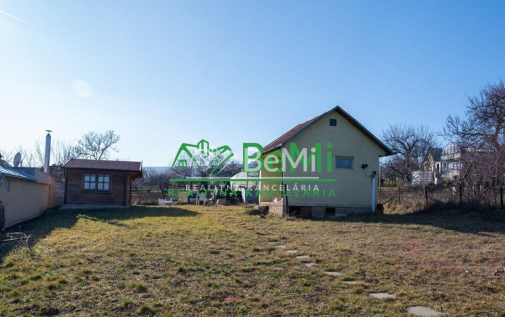 predaj-zahradna-chatka-nove-mesto-nad-vahom-395-m2-big-1