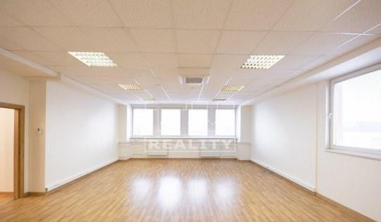 administrtivna-budovaruzinovpestovatelska1000m2-big-2