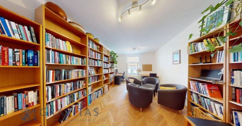 gravitas-5-izbovy-velkometrazny-byt-v-srdci-stareho-mesta-big-0