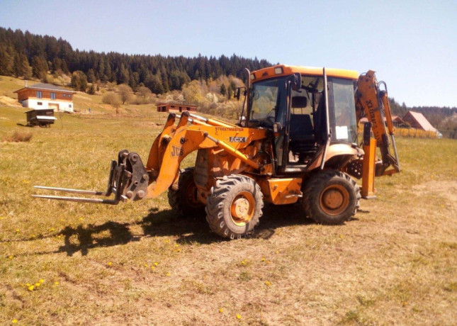 vykopove-prace-pre-rodinne-domy-a-inzinierske-siete-bytca-big-1