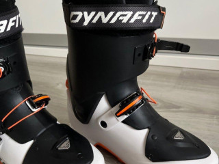 skialpinisticke-lyziarky-dynafit-speed-nimbus