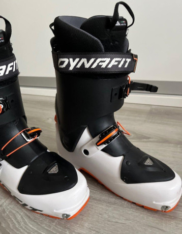 skialpinisticke-lyziarky-dynafit-speed-nimbus-big-0
