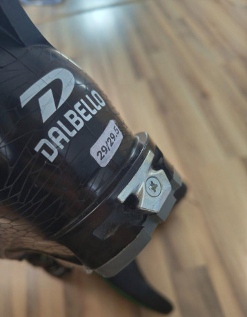 skial-lyziarky-dalbello-quantum-lite-carbon-big-4