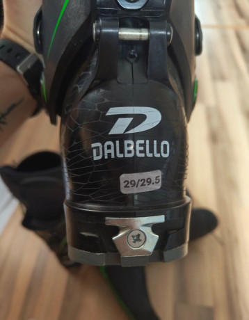 skial-lyziarky-dalbello-quantum-lite-carbon-big-3
