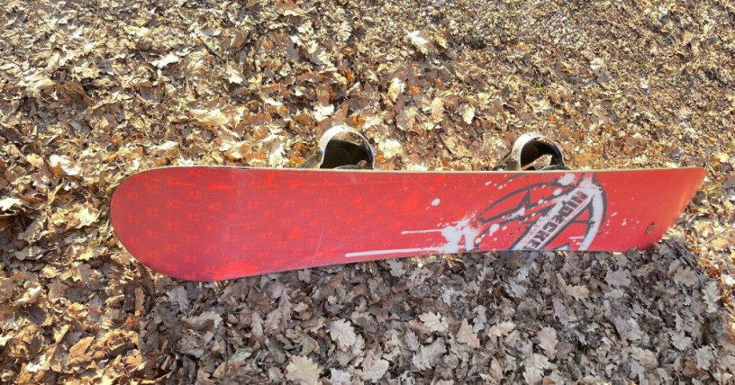 snowboard-nidecker-salamon-topanky-big-2
