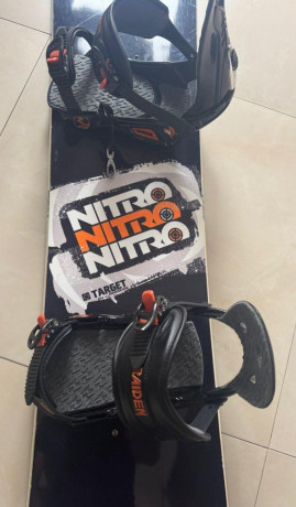 snowboardovy-set-nitro-target-viazanie-raiden-157-cm-big-3