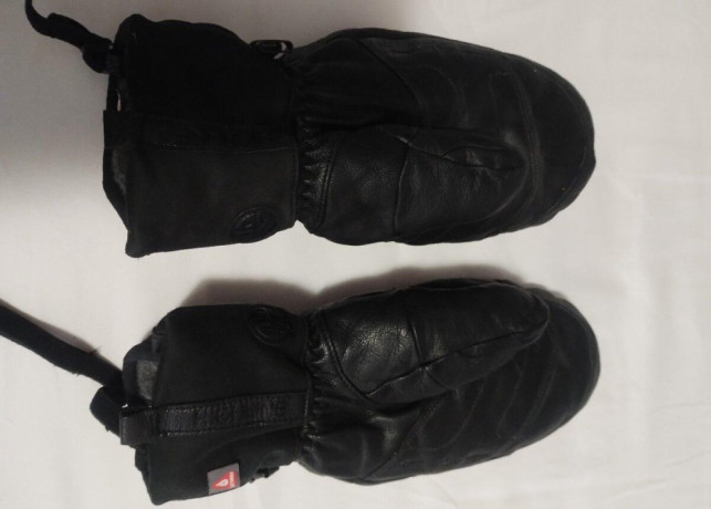 rukavice-dakine-goretex-leather-velm7-big-1