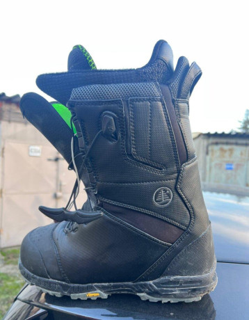panske-snowboardove-topanky-burton-tourist-vel-43-big-0