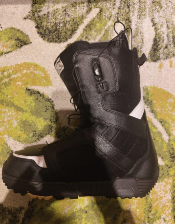 snowboardove-topanky-burton-moto-imprint-1-43-eu-big-1
