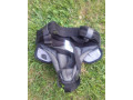 vaughn-brankarsky-suspenzor-slr-intermedial-small-1