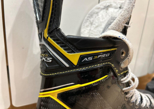 hokejove-korcule-ccm-super-tacks-as-3-pro-big-2