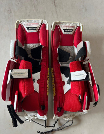 predam-brankarsky-set-vaughn-velocity-v9-jr-big-3