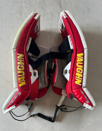 predam-brankarsky-set-vaughn-velocity-v9-jr-big-1