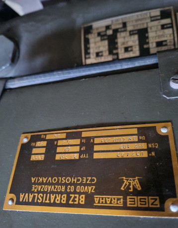 vojenska-elektrocentrala-4kw-big-3