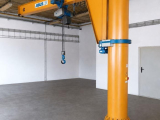zeriav-abus-stlpovy-otocny-2000kg