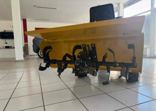 malotraktor-tauros-zx18d-4x4-hydraulika-predna-prevodovka-big-2