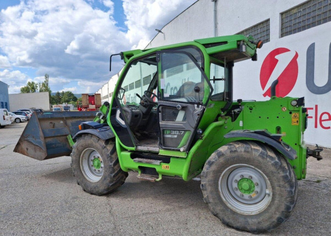 teleskopicky-manipulator-merlo-tf-387-120-big-2